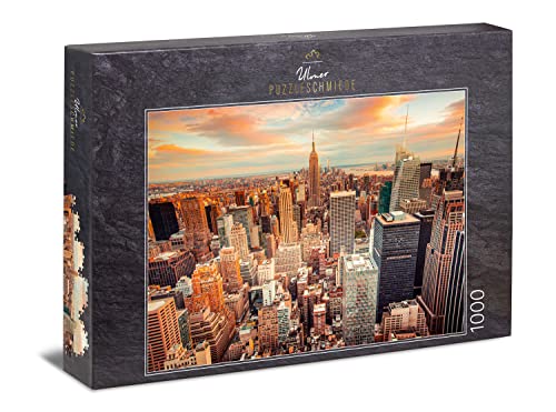 Ulmer Puzzleschmiede - USA-Puzzle „Manhattan“– Klassisches 1000 Teile Puzzle – Puzzlemotiv von New York City mit Empire State Building und Skyline von Manhattan im Sonnenuntergang von Ulmer Puzzleschmiede