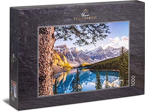 Ulmer Puzzleschmiede - Nordamerika-Puzzle „Moraine Lake“ – Klassisches 1000 Teile Puzzle – Puzzlemotiv von Kanadas Berg-Panorama im Spiegel des blauen Gletscher-See, Rocky Mountains von Ulmer Puzzleschmiede