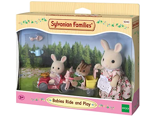 Sylvanian Families 5040 Babys Fahr und Spiel-Set - Puppenhaus Spielset von Sylvanian Families