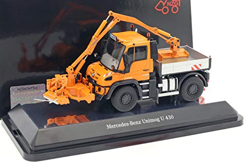 Unbekannt Mercedes-Benz Unimog U 400 / Mulag MKM 700 mit Mähwerk orange 1:50 NZG von Unbekannt