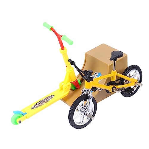 VICASKY Mini Fingerspielzeug Set Finger Scooter Modell Mit Rampe Skateboard Und Roller Für Sportspielzeug Und Heimdekoration Ideal Für Kreative Fingerakrobatik Und Spaß von VICASKY