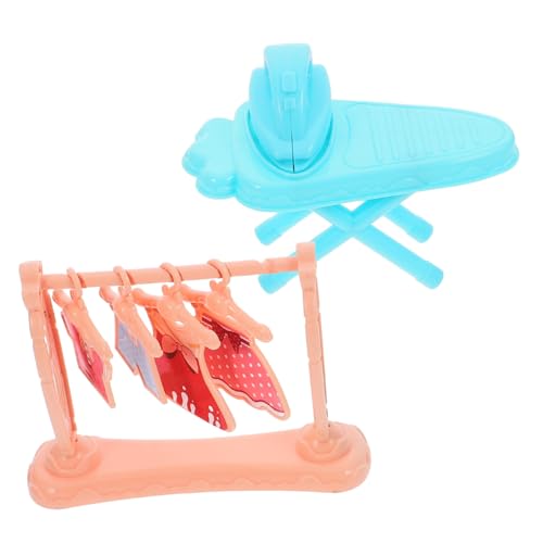 VICASKY Miniatur Bügeleisen mit Bügelbrett und Kleiderständer Puppenhaus Zubehör Detailreiches Mini Haus Dekor Sicherer Lebensecht Gestaltetes Miniatur Bügel Trockenmöbel für Puppenhaus VICASKY Miniatur Bügeleisen mit Bügelbrett und Kleiderständer Puppenhaus Zubehör Detailreiches Mini Haus Dekor Sicherer Lebensecht Gestaltetes Miniatur Bügel Trockenmöbel für Puppenhaus von VICASKY