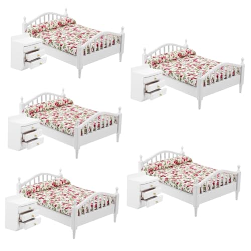 Vaguelly 5 Sätze Puppenhausbett Schlafzimmer zubehör Retro Styles Möbel Wohnkultur Puppenhaus mit Minibett Puppenhaus-Bett-Modell Doppelbett Puppenbett Ornamente Bastelanhänger Nachttisch von Vaguelly