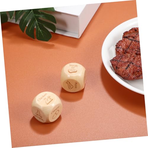 WEKAMOS 2 Stück Holz würfel mit Lebensmittelmotiven und Sprüchen Langlebige Essens entscheidungswürfel für Dinner Spiel Tragbar Widerstandsfähig Geschenk für Familie und Freunde WEKAMOS 2 Stück Holz würfel mit Lebensmittelmotiven und Sprüchen Langlebige Essens entscheidungswürfel für Dinner Spiel Tragbar Widerstandsfähig Geschenk für Familie und Freunde von WEKAMOS