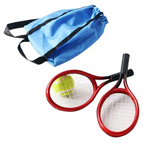 WHAMVOX Mini Tennis Racket Set Für Puppenhaus 4 Teiliges Set Mit Miniatur Tennisschlägern Und Zubehör Ideal Für Garten Und Fotografie Requisiten Perfekt Für Mini Doll Zubehör von WHAMVOX