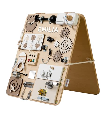 WOOBIBOO Personalisierte Montessori Busy Board Play - Stehen Activity Board aus Holz für Kinder ab 1 Jahr, Lernspielzeug zur Förderung der Motorik und Kreativität, ideales Activity Spiel für Zuhause WOOBIBOO Personalisierte Montessori Busy Board Play - Stehen Activity Board aus Holz für Kinder ab 1 Jahr, Lernspielzeug zur Förderung der Motorik und Kreativität, ideales Activity Spiel für Zuhause von WOOBIBOO