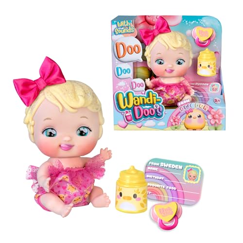 WANDI-DOO'S from Sweden – Kaukasische Babypuppe aus skandinavischen Ländern, spricht mit der universellen Sprache der Babys, Kükenwindel mit 2 Zubehörteilen, Flasche und Schnuller, Berühmt (WAD03000) WANDI-DOO'S from Sweden – Kaukasische Babypuppe aus skandinavischen Ländern, spricht mit der universellen Sprache der Babys, Kükenwindel mit 2 Zubehörteilen, Flasche und Schnuller, Berühmt (WAD03000) von Wandi Doo's
