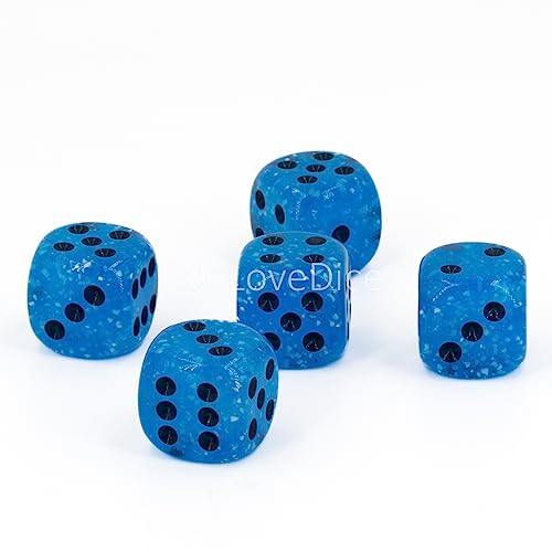 W6 Würfel (16mm) in himmelblau Weiss/Schwarze Punkte - Made in Germany - WeLoveBeads - 5 Stück von WeLoveDice