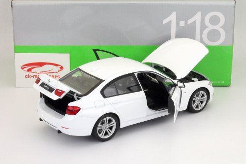 BMW 3er (F30) 335i Baujahr 2012 weiß 1:18 Welly von Welly