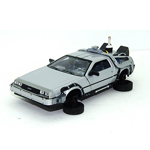 Welly 1/24 Scale 22441FV-GW Delorean Time Machine Fly Mode Back To The Future II von Welly