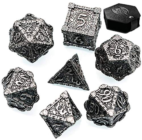 World of Dice - Deadly Dagger Serie - Pen & Paper Metallwürfelset, Würfelset für Dungeons and Dragons, DSA, 7 Würfel, W4 bis W20 World of Dice - Deadly Dagger Serie - Pen & Paper Metallwürfelset, Würfelset für Dungeons and Dragons, DSA, 7 Würfel, W4 bis W20 von World of Dice