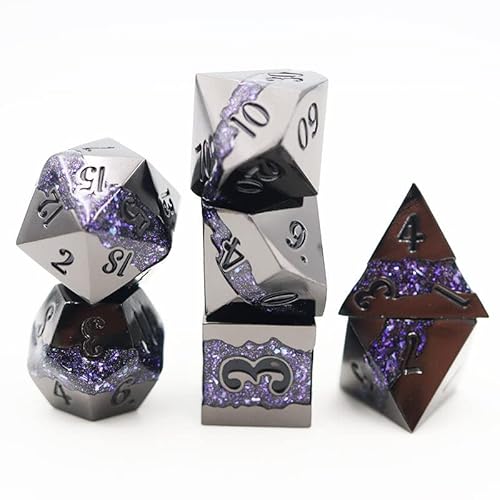 World of Dice - Lavastream-Serie - 7-teiliges Premium-Würfelset mit Glitzerndem Lavastrom-Design, ideal für DND, DSA, Pathfinder, Cthulhu, Shadowrun und viele weitere (Black & Purple) von World of Dice