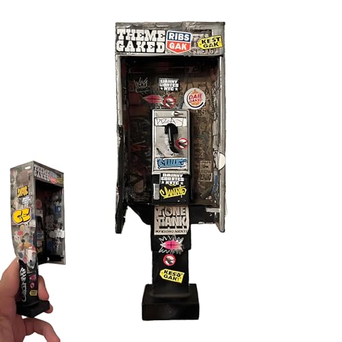 XIAOXIAOYU Miniatur Münztelefon | US Münztelefon im Maßstab 1:12 – Vintage Telefonzelle Schreibtisch Ornament für Spielzeughaus Display Sammler XIAOXIAOYU Miniatur Münztelefon | US Münztelefon im Maßstab 1:12 – Vintage Telefonzelle Schreibtisch Ornament für Spielzeughaus Display Sammler von XIAOXIAOYU