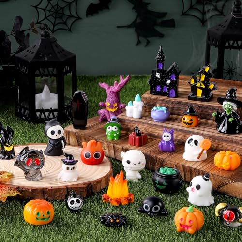 XIMISHOP 50 Stück Halloween Mini Figuren, Kleine Harz Winzige Miniaturen Figuren Verstecken Kunstharz Ornamente Kürbis Geist Schädel für Hausgartendekoration und Halloween Party Geschenk XIMISHOP 50 Stück Halloween Mini Figuren, Kleine Harz Winzige Miniaturen Figuren Verstecken Kunstharz Ornamente Kürbis Geist Schädel für Hausgartendekoration und Halloween Party Geschenk von XIMISHOP