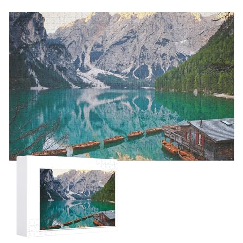 Klassische Puzzle für Erwachsene Teenager Freizeit Spaß Spiel Spielzeug Geeignet，„Traditionelles hölzernes Bootshaus am Pragser Wildsee, ，Lernspielzeug FüR Kinder 38x26， von XJUfW