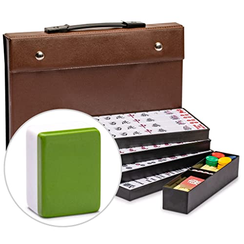 Yellow Mountain Imports Japanisches Riichi Mahjong Set - Große Weiße und Grüne Fliesen, Vinyl-Etui - Enthält Ostwind-Fliese, Wettestäbchen und Würfel. von Yellow Mountain Imports