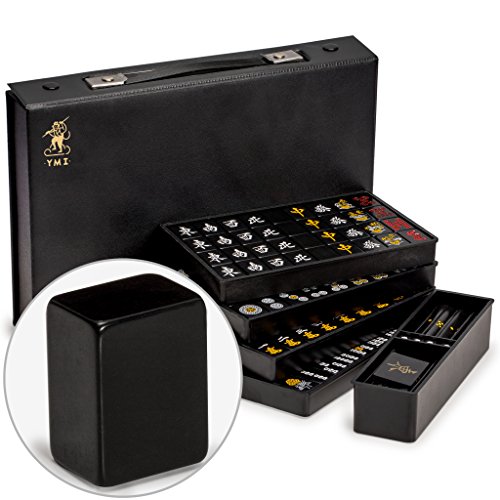 Yellow Mountain Imports Japanisches Riichi Mahjong-Set - Schwarze Standardgröße Kacheln und Vinylhülle - mit Ostwind-Kachel, Satz Scoring-Sticks und Würfeln von Yellow Mountain Imports