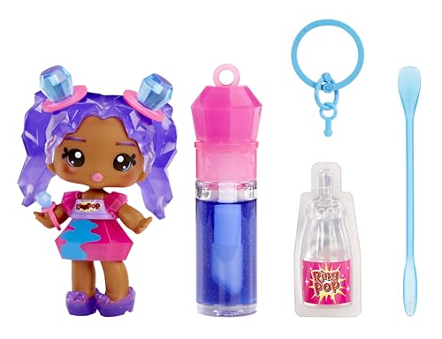 Yummiland x Licensed Sweets Lip Gloss Doll: Ring Pop - Ruthie Pop - Enthält 1 Puppe, DIY-Lipgloss + Abnehmbaren Schlüsselanhänger, Kosmetik-Spiel, Sammlerstück, Für Kinder ab 4 Jahren Yummiland x Licensed Sweets Lip Gloss Doll: Ring Pop - Ruthie Pop - Enthält 1 Puppe, DIY-Lipgloss + Abnehmbaren Schlüsselanhänger, Kosmetik-Spiel, Sammlerstück, Für Kinder ab 4 Jahren von Yummiland