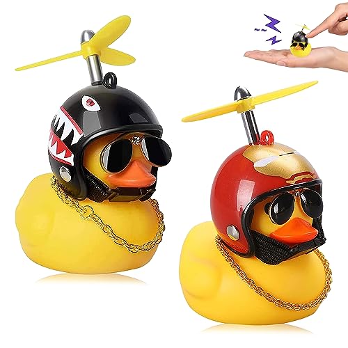 ZMNVHJ 2 Stück Kleine Gelbe Ente Autodekoration Gummi Gelb Ente Auto Ornament Gummiente mit Helm Auto Dekoration Auto Gummi Ente Spielzeug, Mini Gelbe Ente Autozubehör, für Auto Motorrad Fahrrad von ZMNVHJ