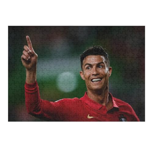 Puzzles Für Erwachsene 300-teiliges Ronaldo Puzzle Fußballspieler Wooden Puzzle 300-teiliges Puzzle Für Erwachsene (40x28) cm von Zwjkmjn