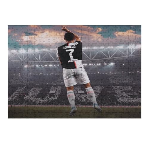 Wooden Puzzle 300 Teile Ronaldo Puzzle Erwachsene Puzzles Fußballspieler Puzzle Bildung Spielzeug Spiel Familie Dekoration (40x28) cm von Zwjkmjn