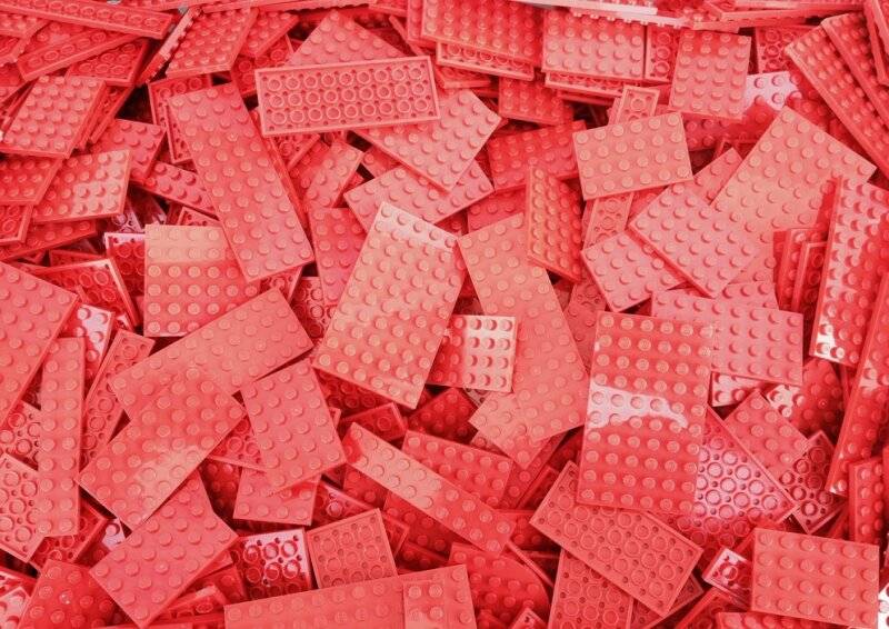 30 verschiedene LEGO® Platten gemischt in der Farbe rot