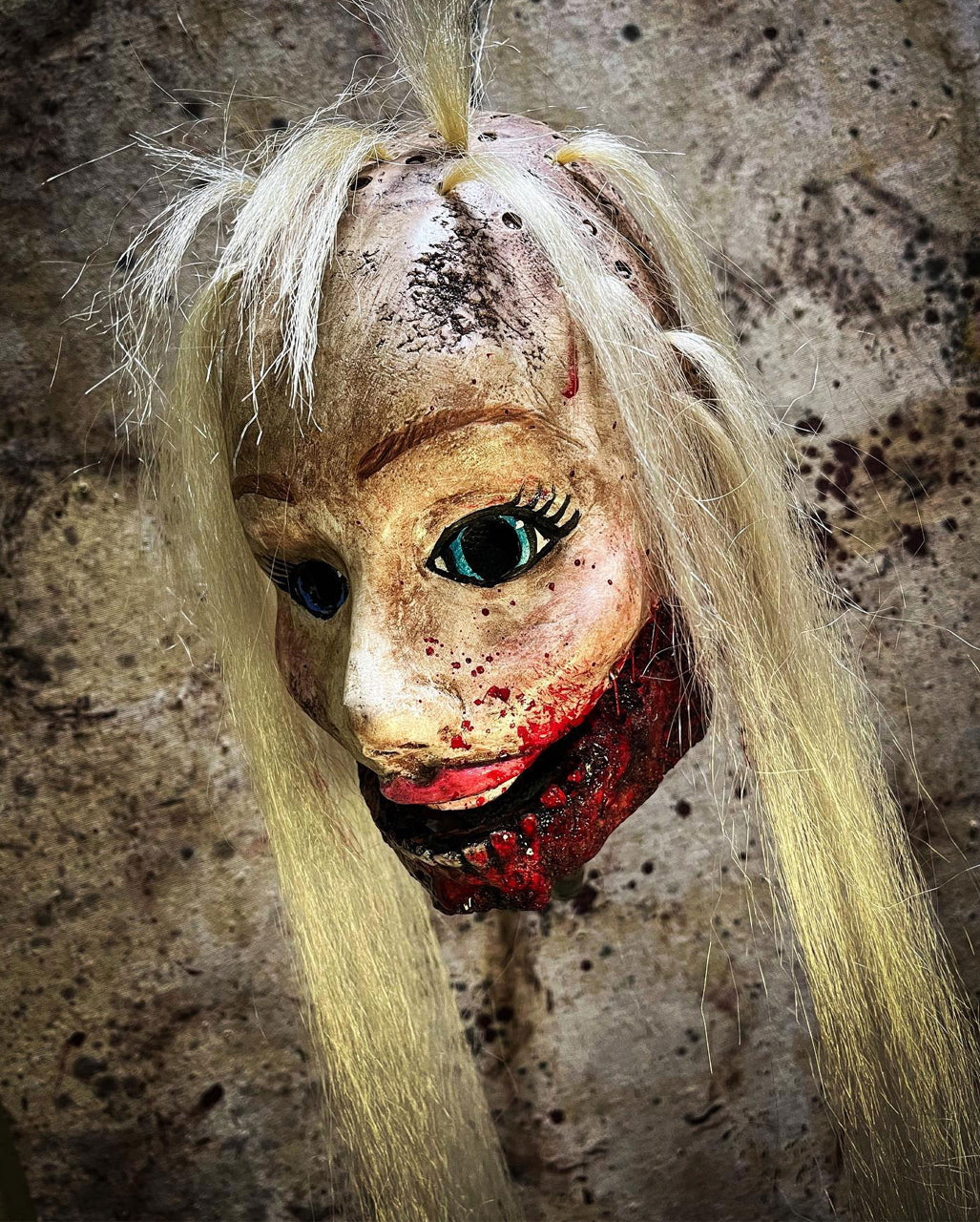 Bad Barbie Puppenhaus Maske Bad Barbie Puppenhaus Maske