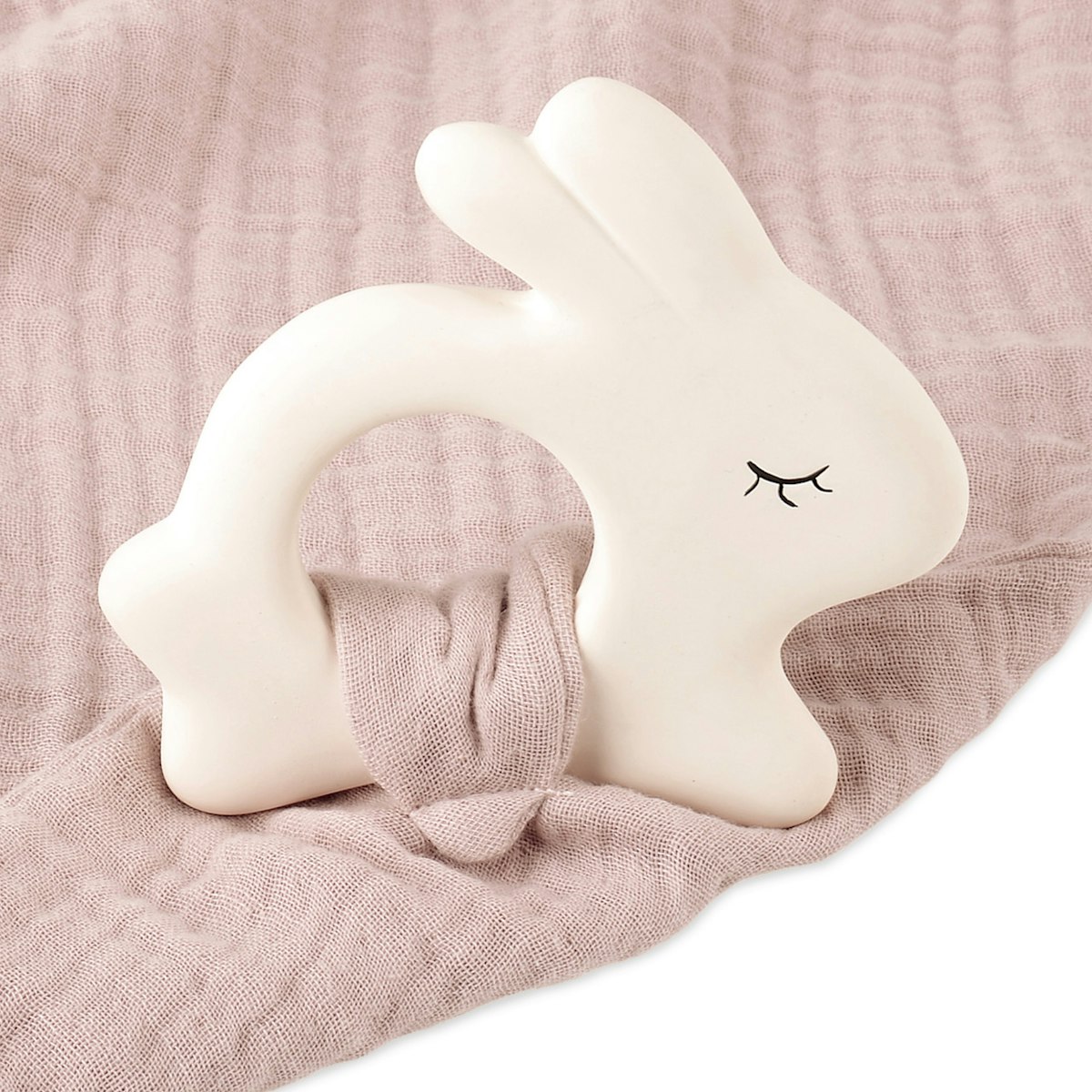 Beißring aus Naturkautschuk mit Schmusetuch rose Beißring aus Naturkautschuk mit Schmusetuch rose