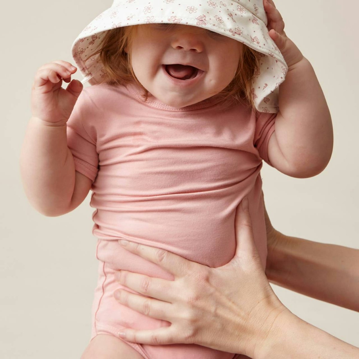 Body kurzarm rosa aus super weicher Bambus-Viskose 74 Body kurzarm rosa aus super weicher Bambus-Viskose 74