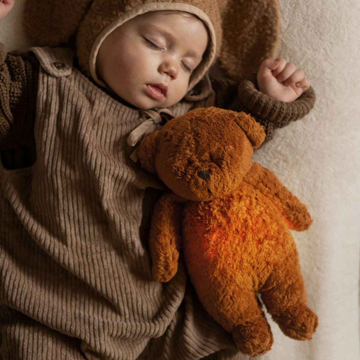 Der Bio-Summbär mit Lampe karamell Der Bio-Summbär mit Lampe karamell