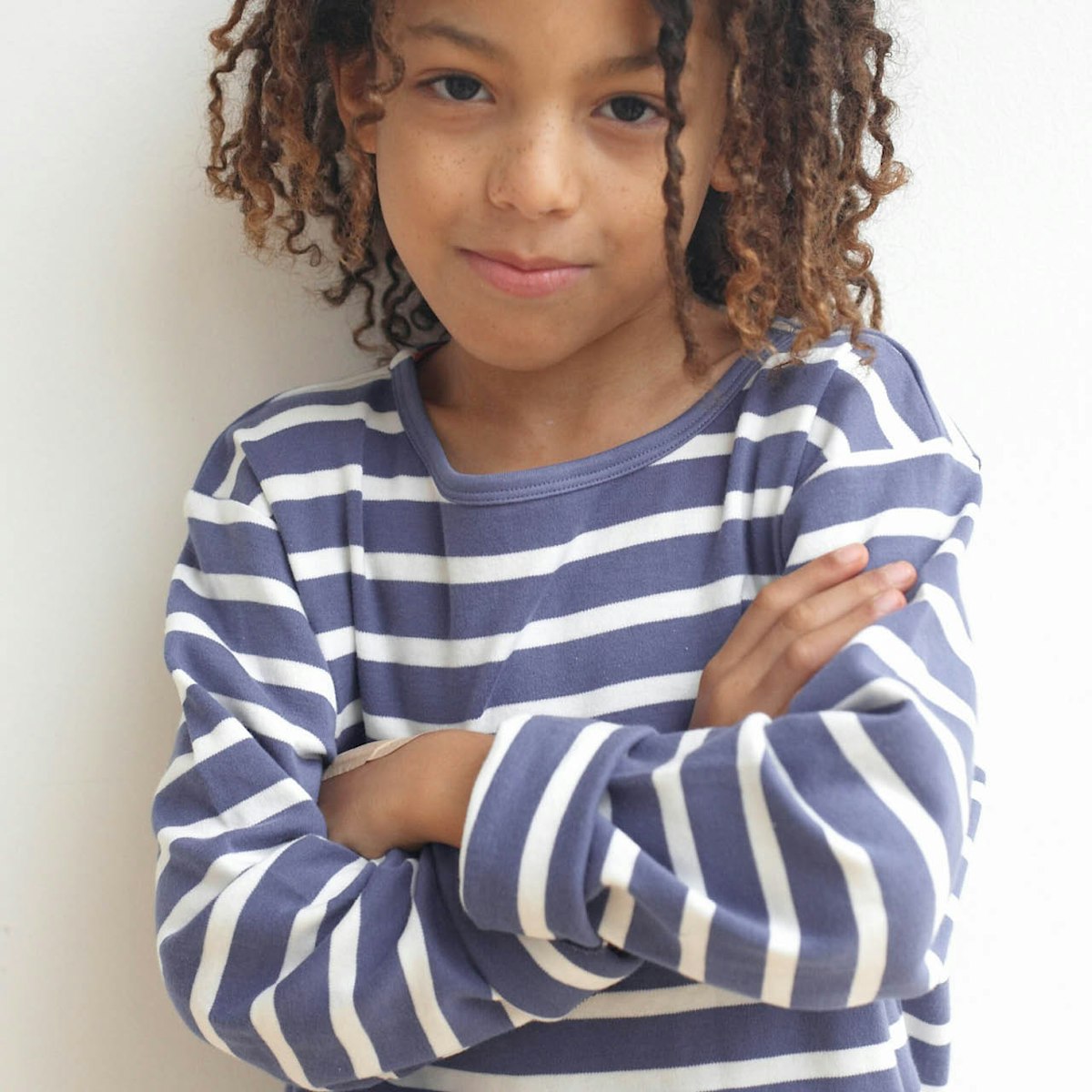 Edles Shirt langarm gestreift 100% Biobaumwolle samtblau 122 Edles Shirt langarm gestreift 100% Biobaumwolle samtblau 122