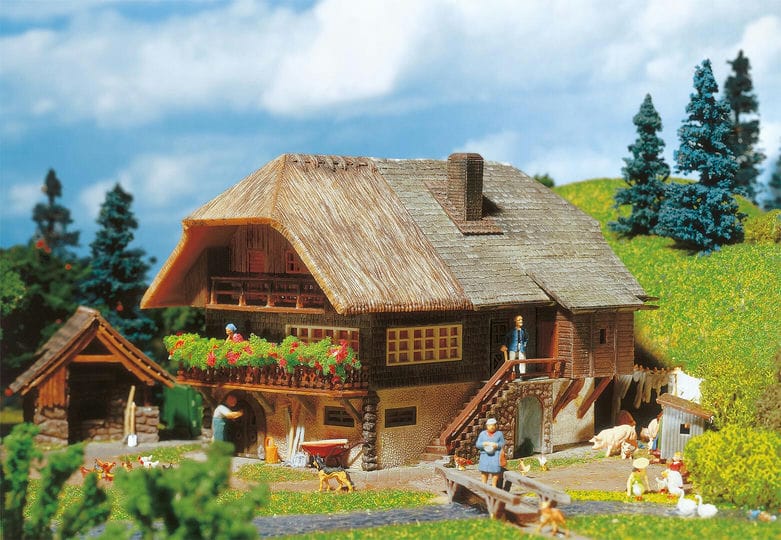 Faller Schwarzwälder Bauernhaus H0 1:87 131324 Modelleisenbahn Bauernhof Faller Schwarzwälder Bauernhaus H0 1:87 131324 Modelleisenbahn Bauernhof