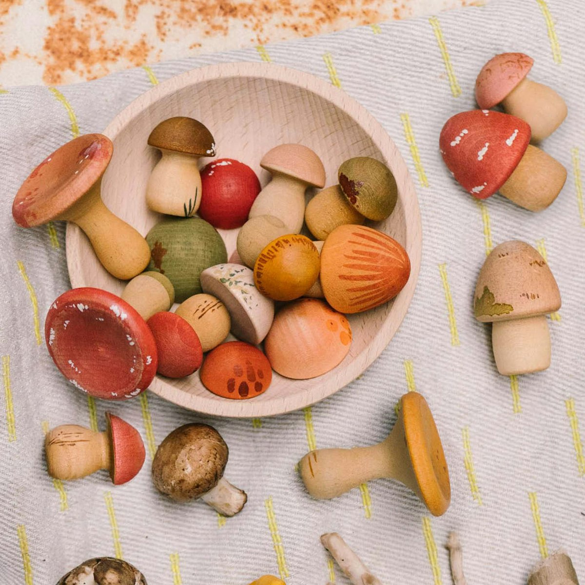 Holzfiguren Set 18 Teile Muschroom Grove Holzfiguren Set 18 Teile Muschroom Grove