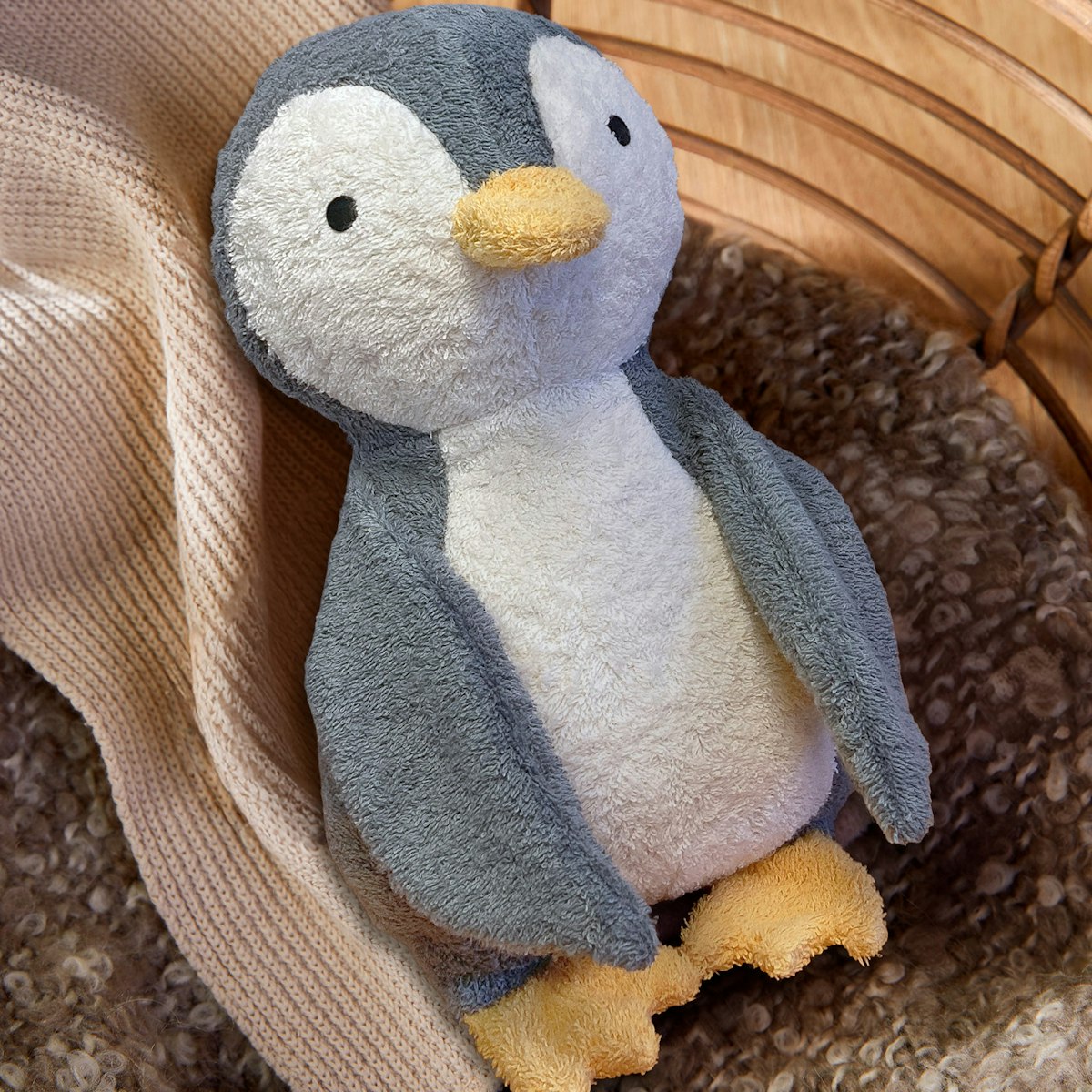 Kuscheltier Pinguin 35 cm groß Kuscheltier Pinguin 35 cm groß