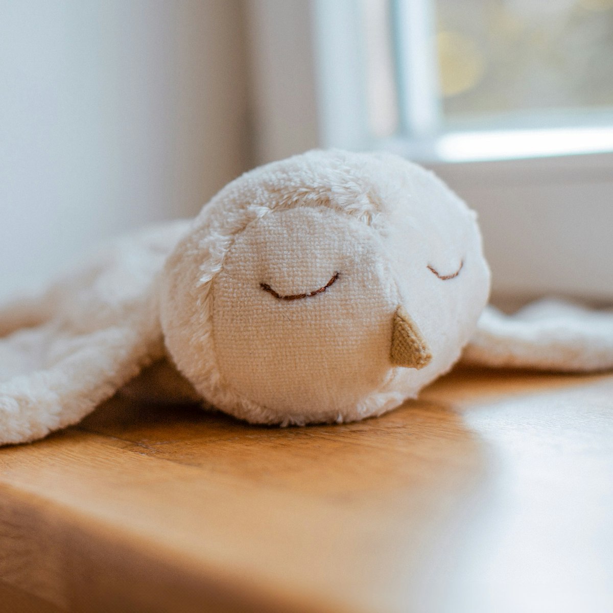 Kuscheltier Schneeeule klein 32x38,5 cm Kuscheltier Schneeeule klein 32x38,5 cm