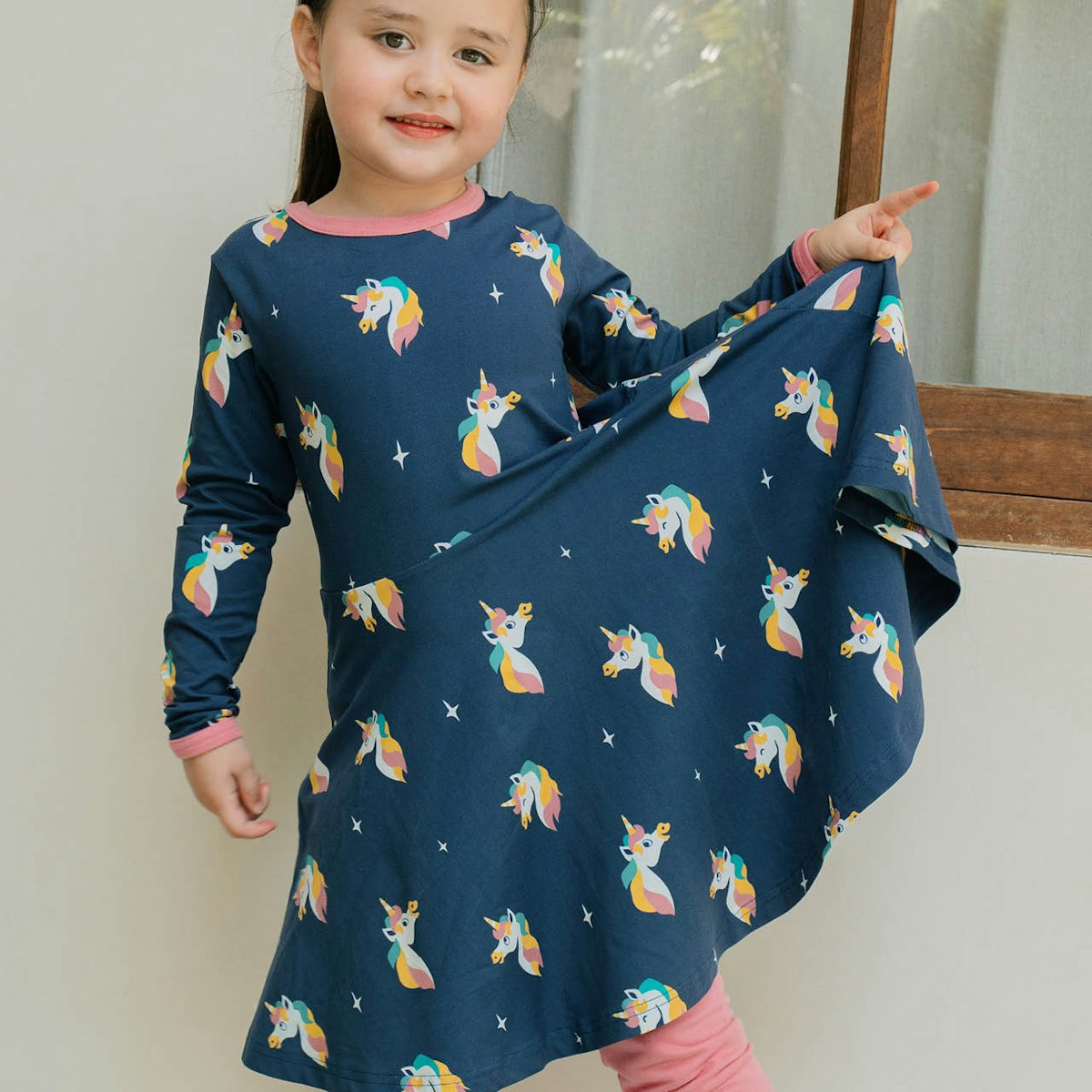 Langarm Flatterkleid Einhorn blau 122/128 Langarm Flatterkleid Einhorn blau 122/128