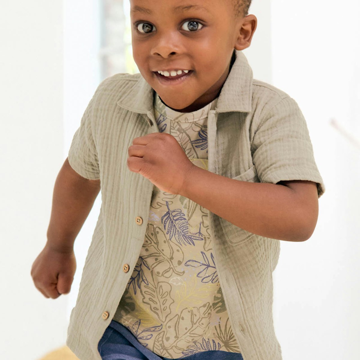 Leichtes Musselin Hemd kurzarm khaki 86/92 Leichtes Musselin Hemd kurzarm khaki 86/92