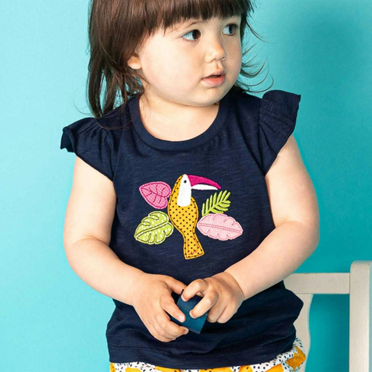 Leichtes T-Shirt mit Vogel & Schmetterlingsärmel 62/68 Leichtes T-Shirt mit Vogel & Schmetterlingsärmel 62/68