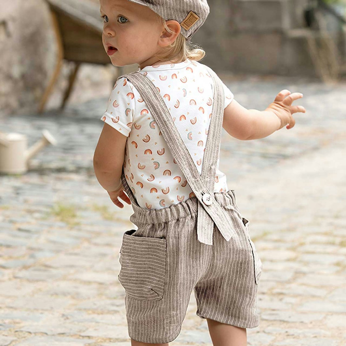 Luftig, lockere Latzhose Leinen beige 86 Luftig, lockere Latzhose Leinen beige 86