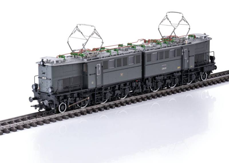 Märklin 46226 CLUBMODELL Elektrolokomotive Baureihe E 95 DRG H0 Modelleisenbahn