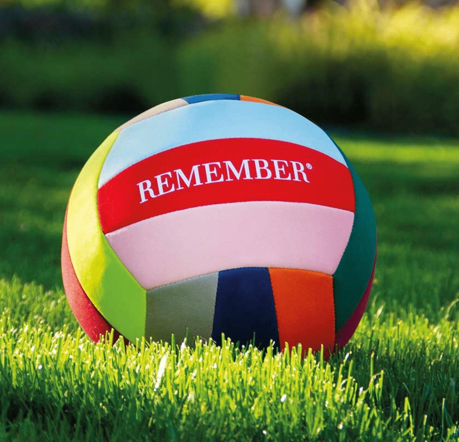 Remember - Ball / Neopren / bunte Streifen Remember - Ball / Neopren / bunte Streifen