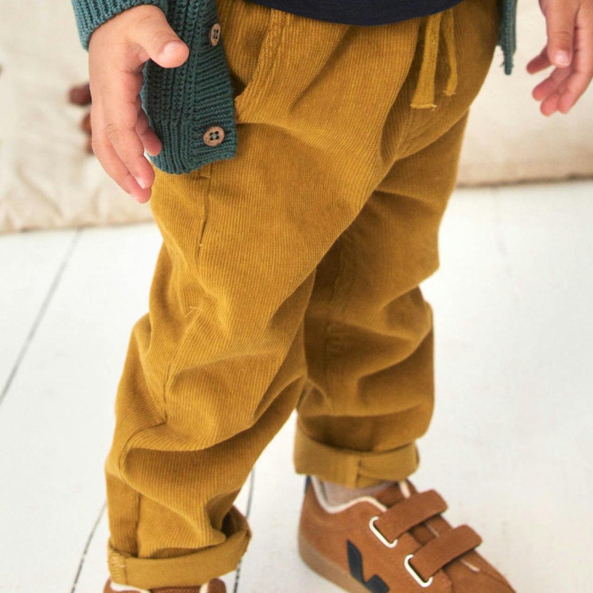 Robuste Feincord Hose messingfarben 74/80 Robuste Feincord Hose messingfarben 74/80