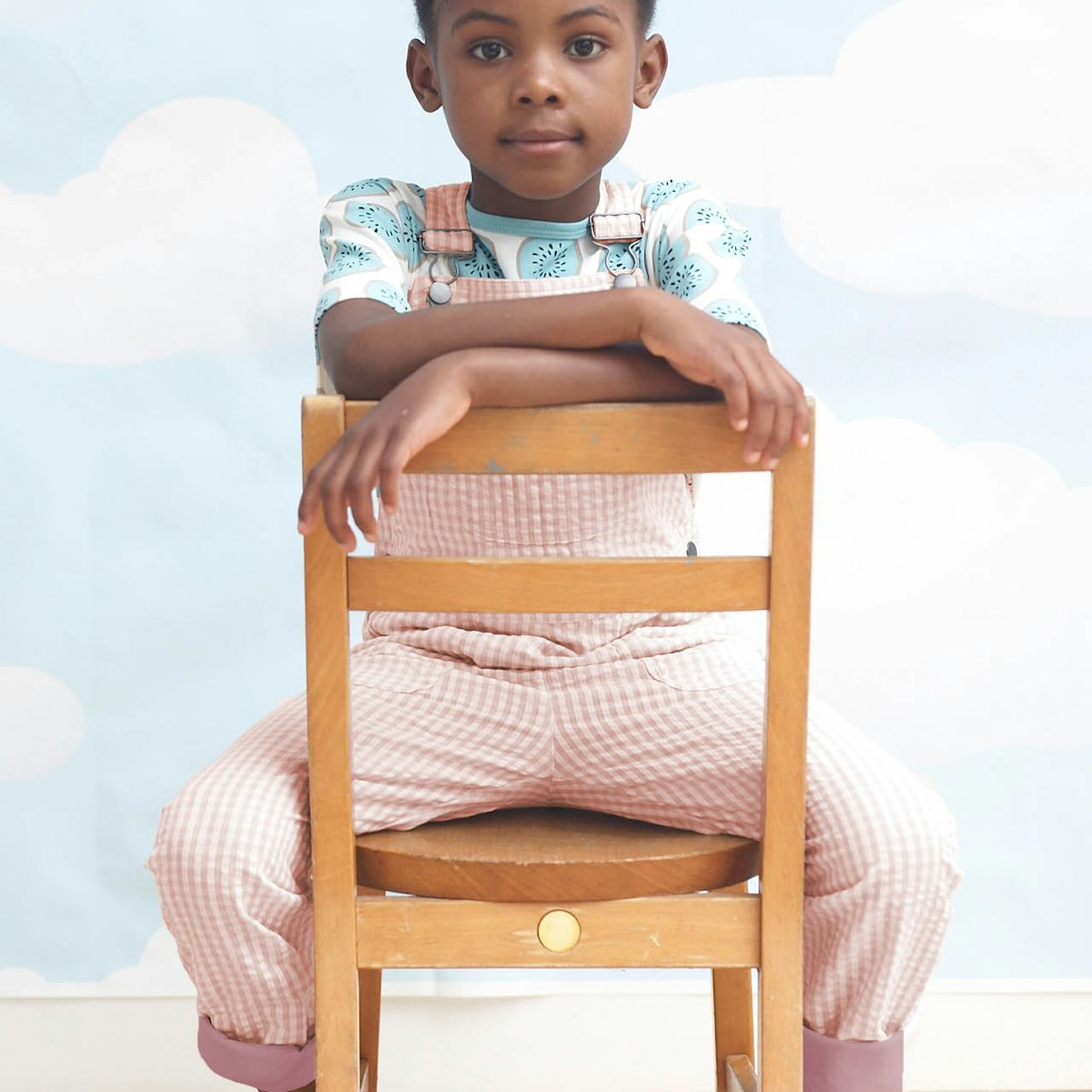 Robuste Krepp-Gewebe Latzhose rosa mitwachsend 104 Robuste Krepp-Gewebe Latzhose rosa mitwachsend 104