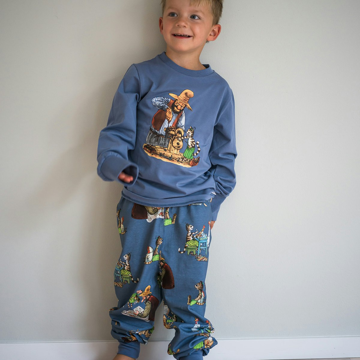 Schlafanzug Pettersson & Findus blau 2 Teile 98/104 Schlafanzug Pettersson & Findus blau 2 Teile 98/104