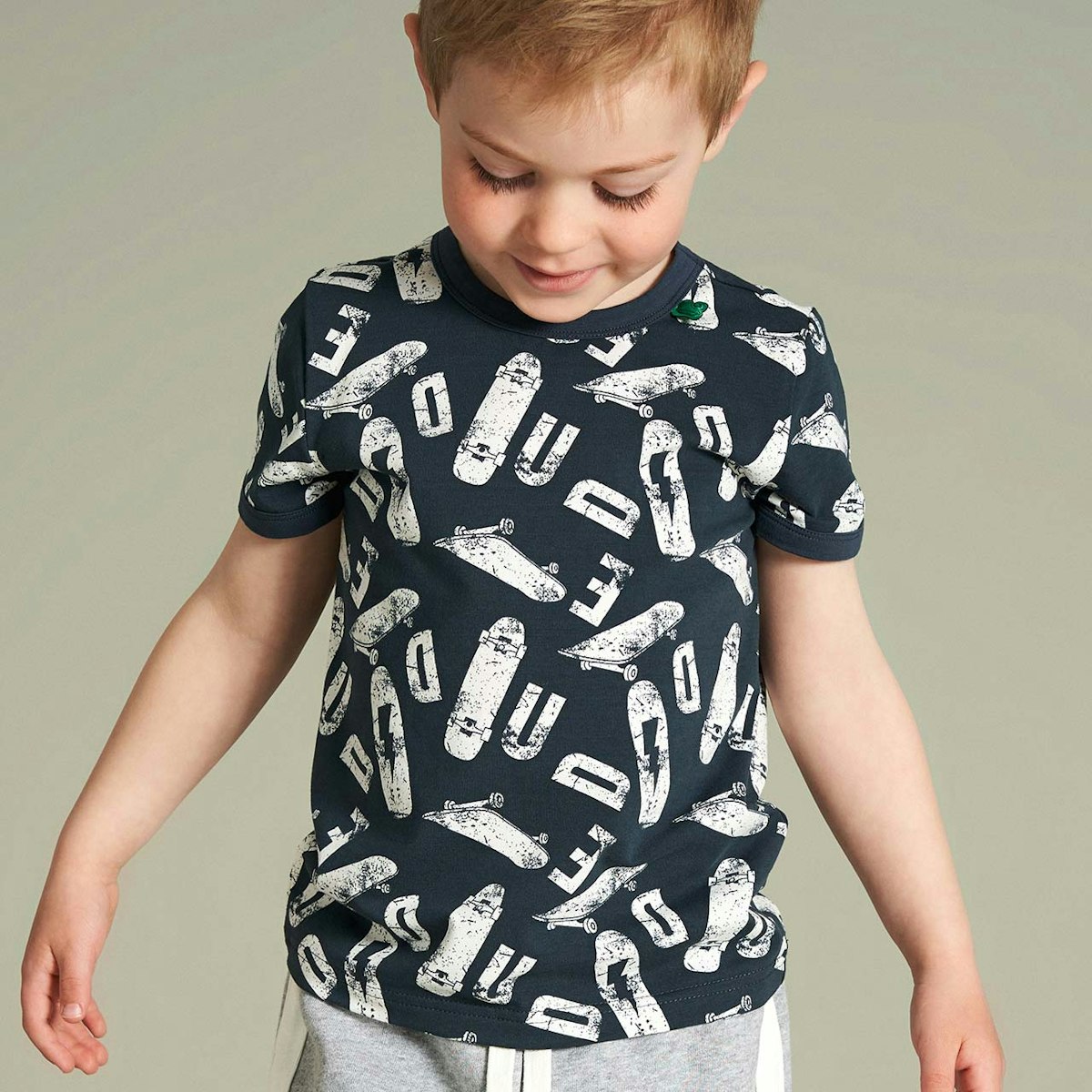 Shirt kurzarm Skateboard-Druck dunkelblau 68 Shirt kurzarm Skateboard-Druck dunkelblau 68