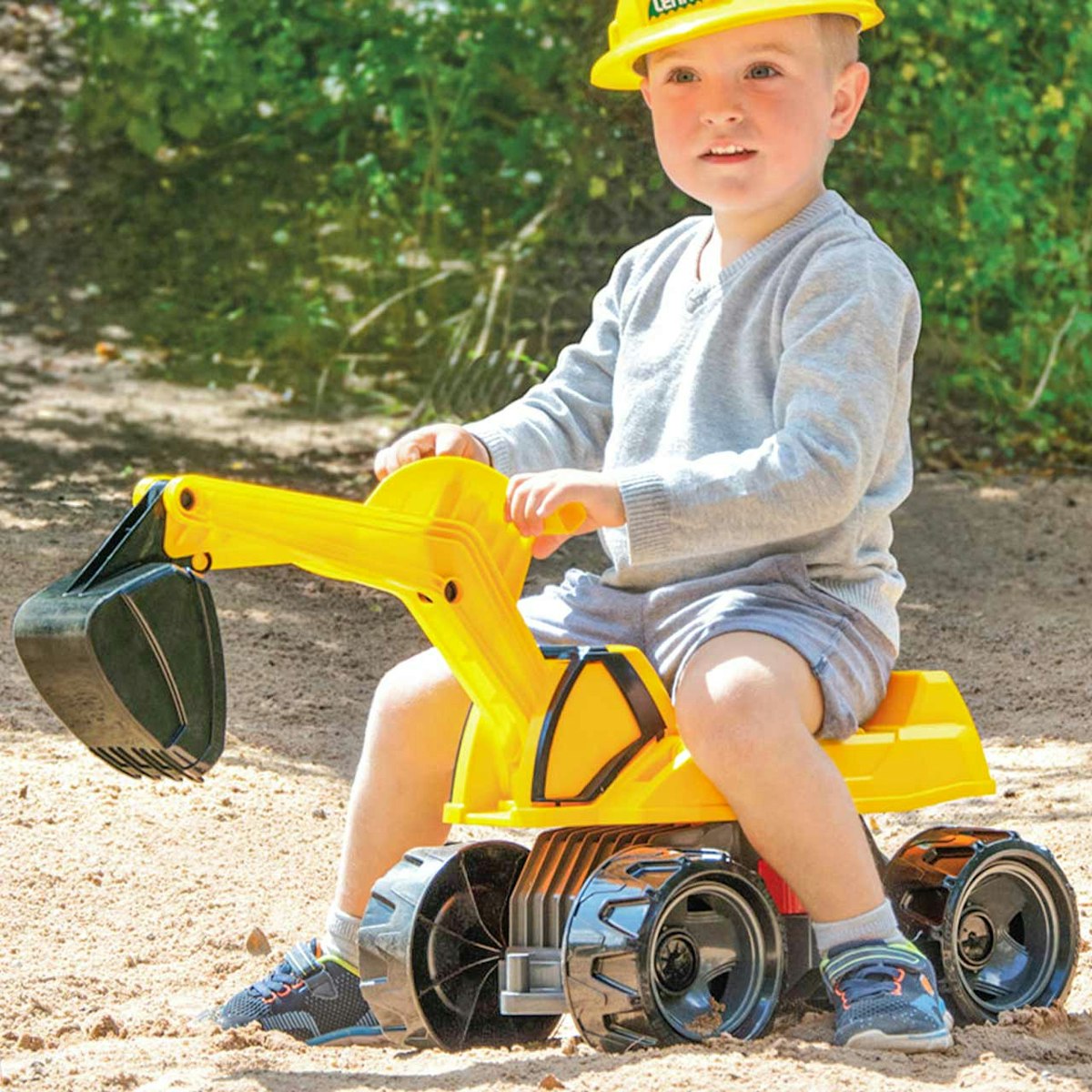 Sitzbagger mit Schaufel 63 cm Sitzbagger mit Schaufel 63 cm