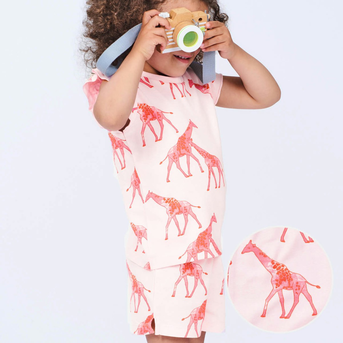 Sommer Kinder Schlafanzug kurz Giraffen rosa 86/92 Sommer Kinder Schlafanzug kurz Giraffen rosa 86/92