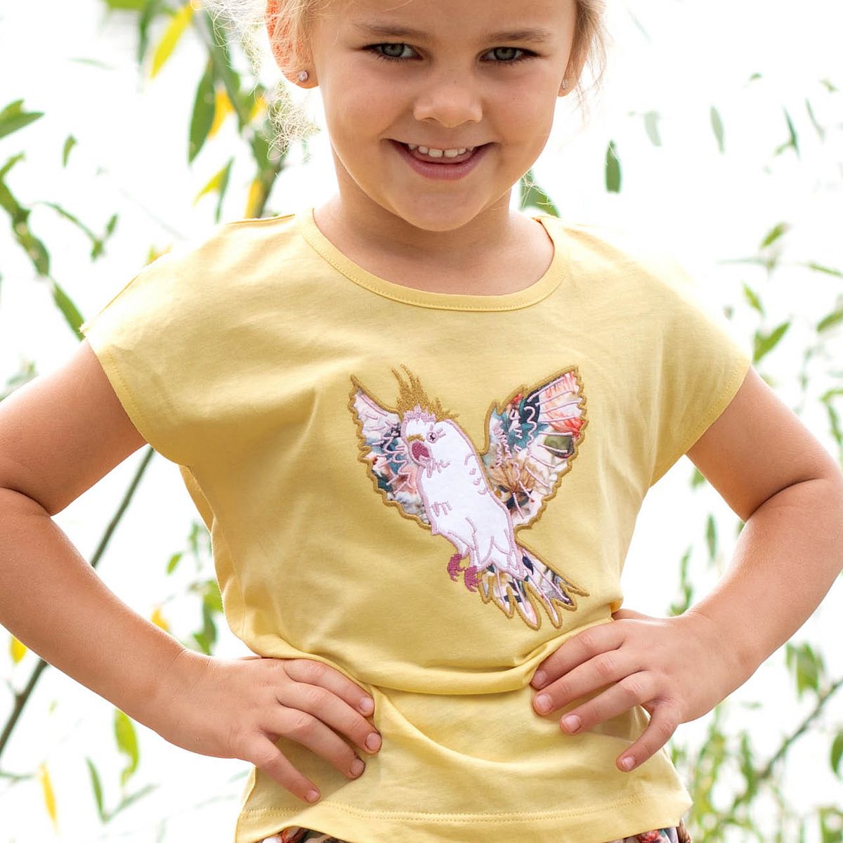 Sommerliches Shirt Papagei gelb 122 Sommerliches Shirt Papagei gelb 122
