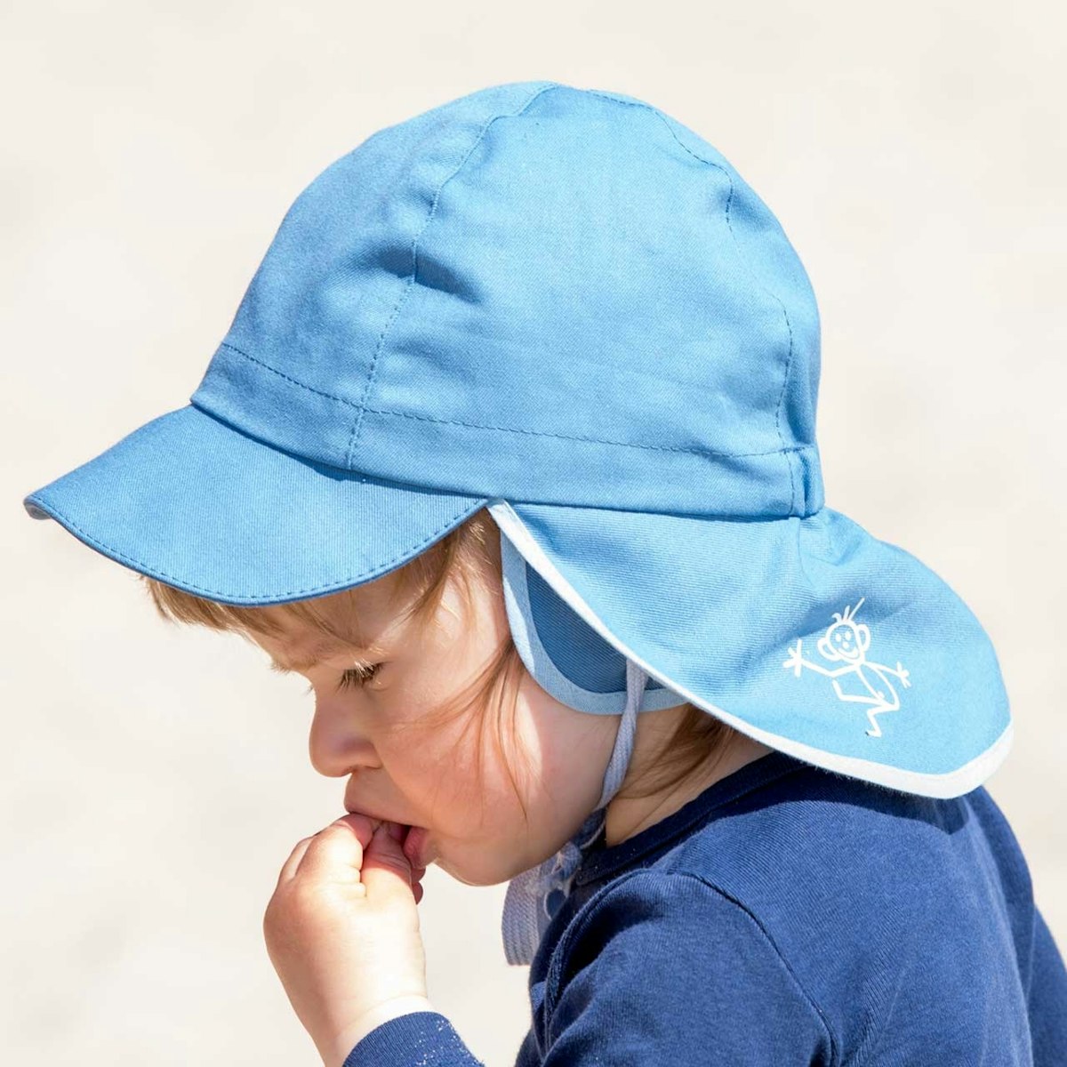 Sonnenhut mit Ohrenschutz UV 20 kurzer Nackenschutz bleu 46 Sonnenhut mit Ohrenschutz UV 20 kurzer Nackenschutz bleu 46