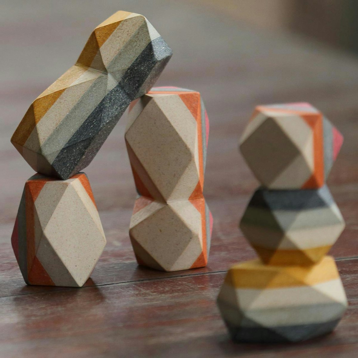 Stapelsteine "GEO Rocks" ab 3 Jahre 6 Stk. Stapelsteine "GEO Rocks" ab 3 Jahre 6 Stk.